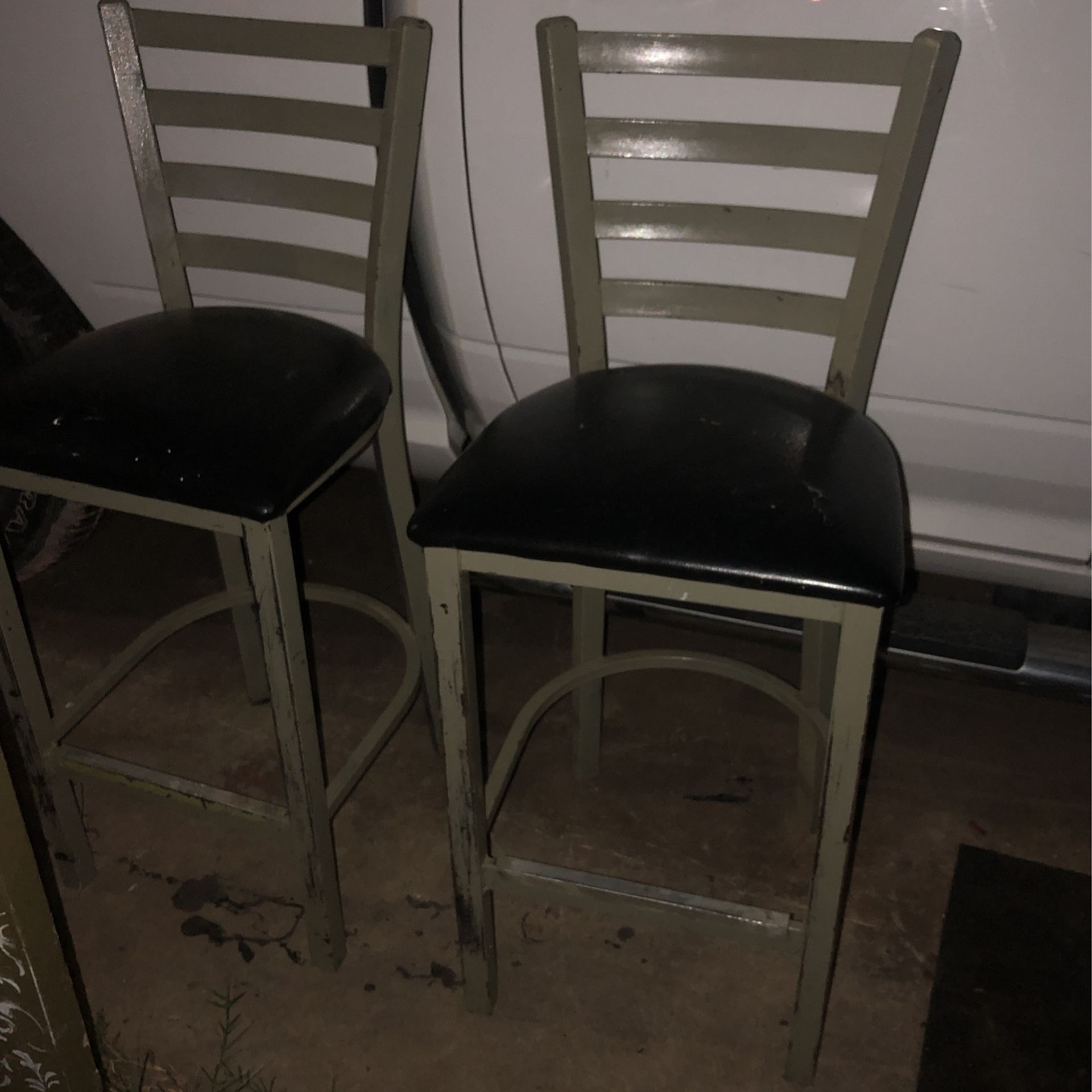 Bar Stools 