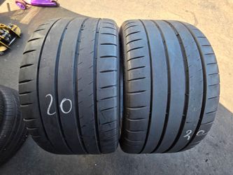 2 USED TIRES MICHELIN PS4S 265/35/20