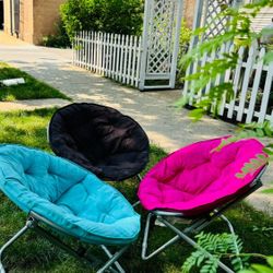 Folding Chairs (each)