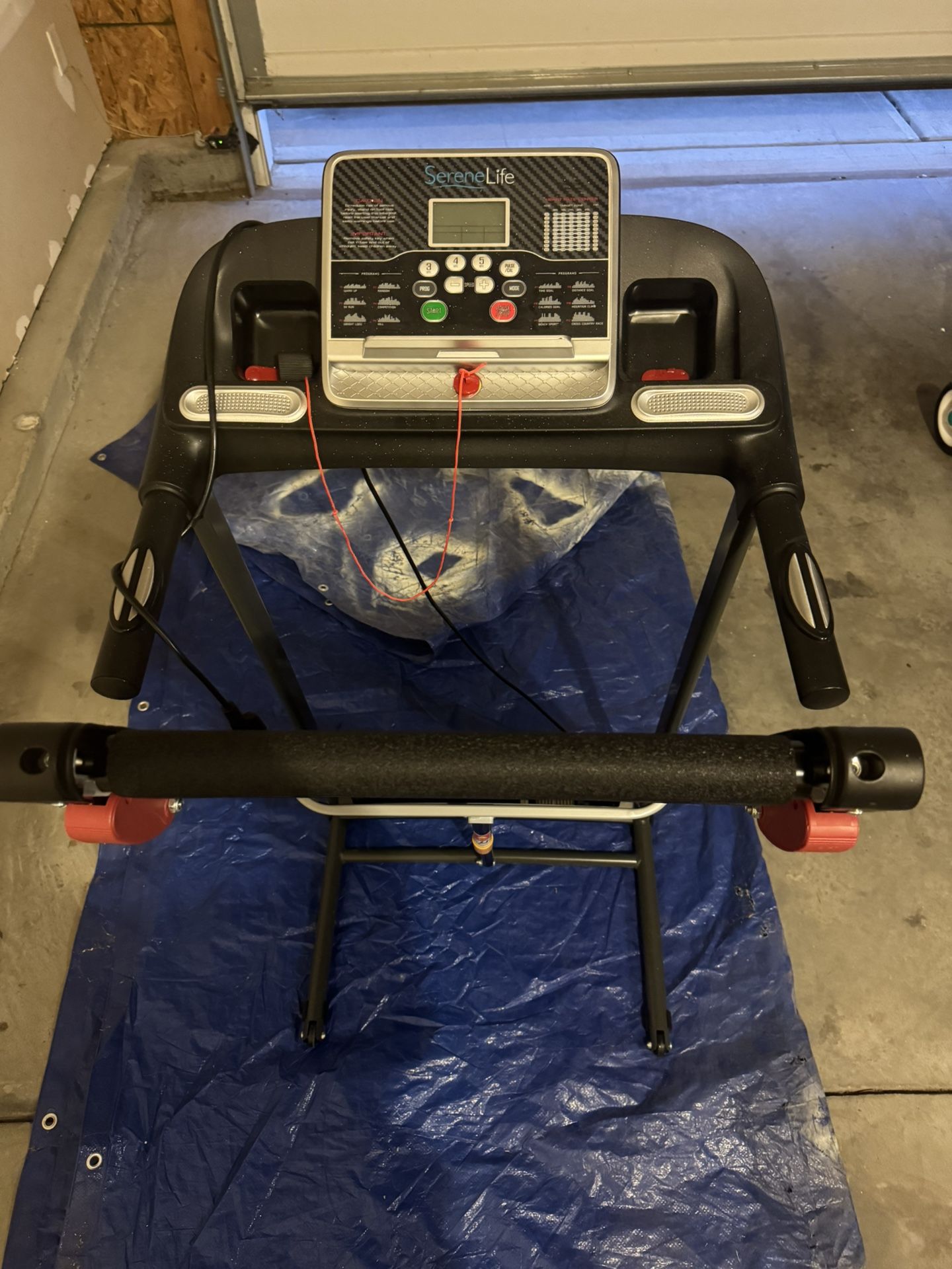 🏃‍♀️ SereneLife SLFTRD26BT Bluetooth Foldable Treadmill – $175