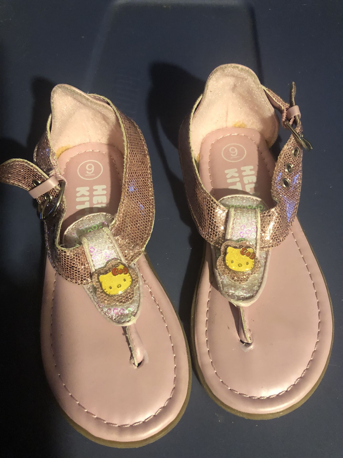 Hello Kitty Sparkly Heel In Sandals  Girls Size 9C