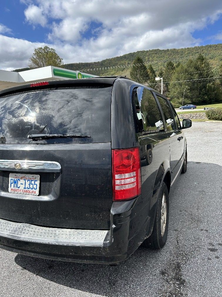 2003 Chrysler Town & Country