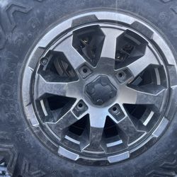 Set Of 4 Maxxis Bighorn 2.0 28X9.00R14 C/6PLY ATV & UTV Tire And Rims