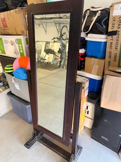 Tilting Mirror