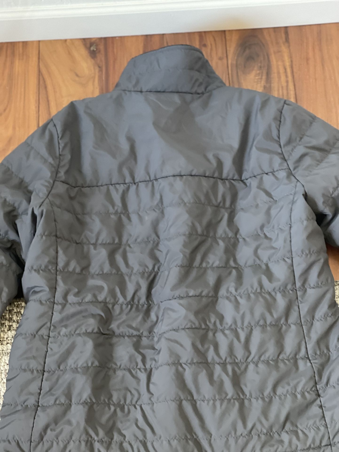 The North Face Two Side Men’s Winter Jacket Puffer Size M Men's clothing
