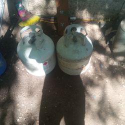 Propane Tanks 