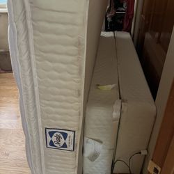 Queen Mattress And Box Spring
