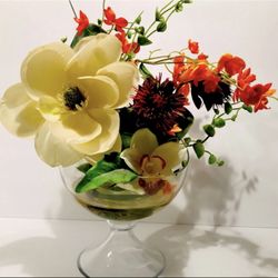 Artificial Flowers Arrangement Centrepiece in Heavy Clear Vase 15”. 