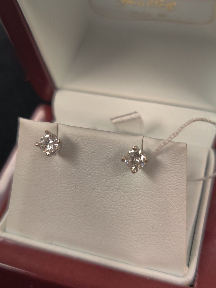 1.0 Ctw Diamond  💎 Earrings 💓