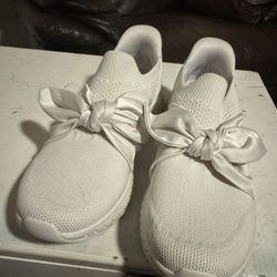 New Skechers Bobs White Bow Slip Ins W6