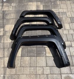 GMC sierra 2016-2018 fender flares