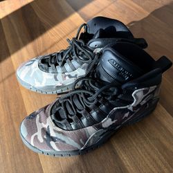Jordan 10 Retro Woodland Camo