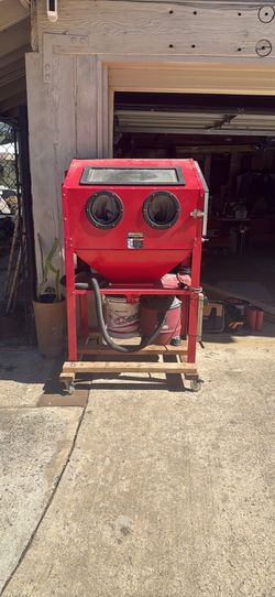 Central Pneumatic Sandblasting Cabinet used