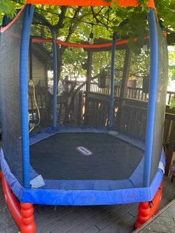 Trampoline