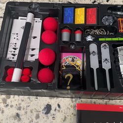 ULTIMATE MAGIC  TRICKS & ILLUSIONS