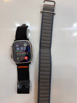 Apple Watch Ultra 2 Titanium