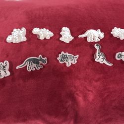 13  Dinausours Croc Charms All For $15 Or Each One $1.75 