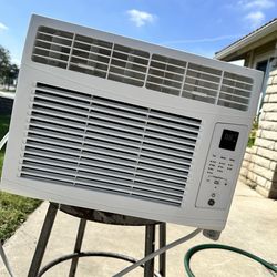 GE Small Room Window Air Conditioner