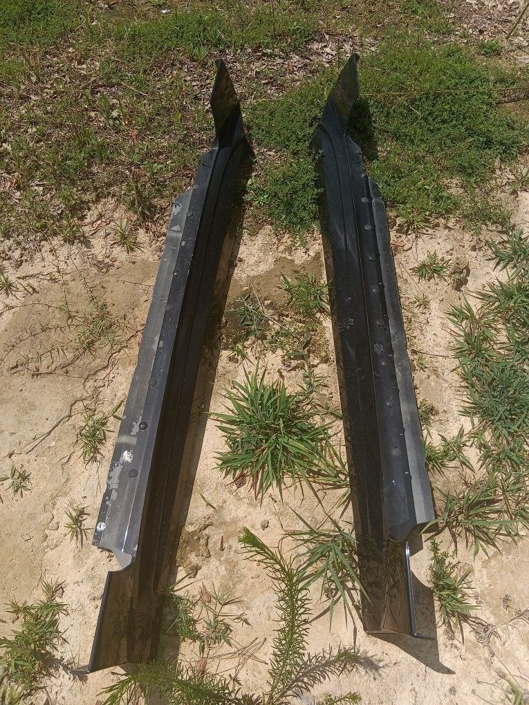 2003 Roush Mustang Side Skirts With Exhaust Ports