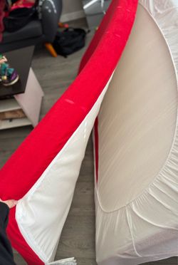 2 twin size mattresses free