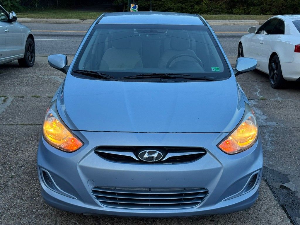 2012 Hyundai Accent