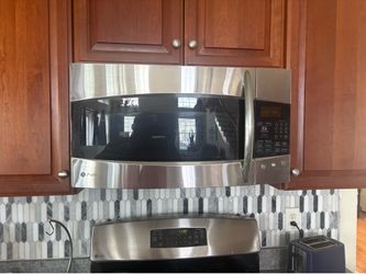 Microwave oven over the range