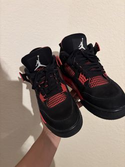 Jordan 4 red thunders 10.5 men’s