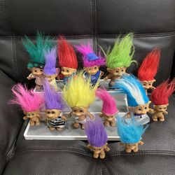 VINTAGE RUSS TROLL DOLLS LOT OF 14 SOME WITH OUTFITS, Adorable