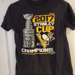 Reebok Pens Shirt Size M 10-12