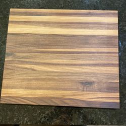 Solid Walnut Cutting Board 