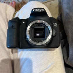 Canon EOS 60D $100