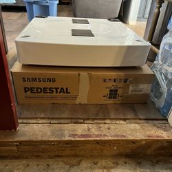 Samsung Pedestals (2)