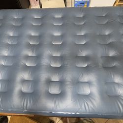 Aerobed ExtraBed Twin Air Mattress with Built In Electric Pump