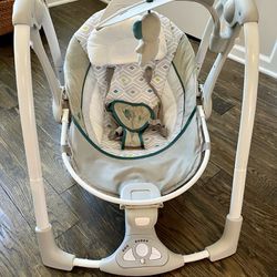 Ingenuity ConvertMe 2-in-1 Baby Swing & Infant Seat