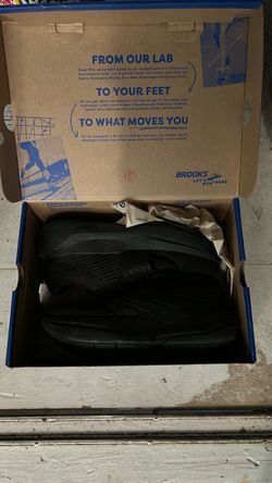 Brooks Running Sneakers All Black
