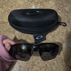 Oakley Flak Beta Sunglasses 🕶️