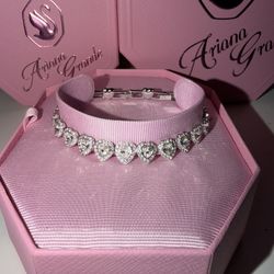 Swarvoski x Ariana Grande Heart Bracelet 