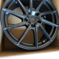 Black rims Size 18x8