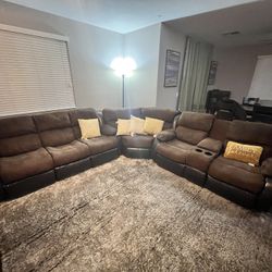 7 Piece Sectional  4 reclining seats 