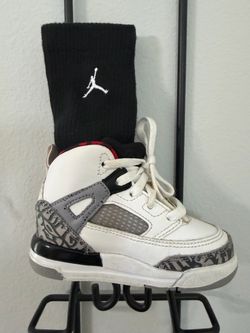 Nike Air Jordan Shoe/Sock Golf Blade Putter Cover