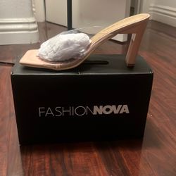 Fashion Nova Heels Color Nude Size 7