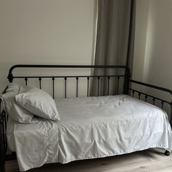 Black Metal Daybed Frame with Mattress