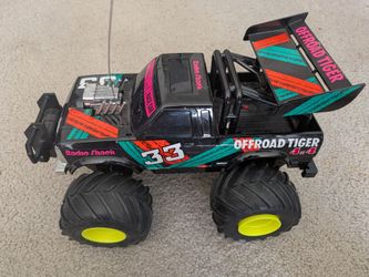 NO REMOTE Radio Shack Offroad Tiger RC Truck 4x4 Untested 1993 Vintage