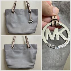 Michael Kors Jet Set Pebbled Leather Shoulder Tote Bag