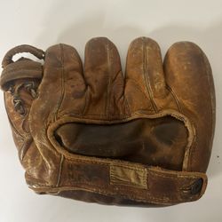 Nokona Glove