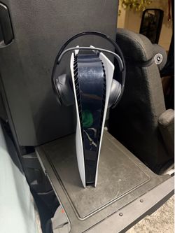 PlayStation 5 + headsets