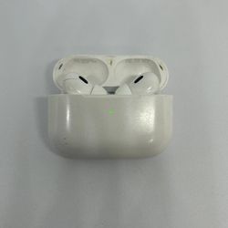 Apple AirPods Pro 2 w/ Active Noise Cancellation - Pre Owned Works Well - 1 Flaw