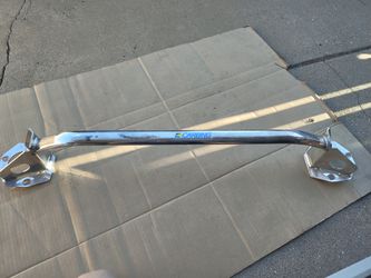 Altezza carbing front strut tower bar