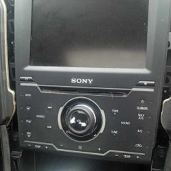 Touchscreen Radio 