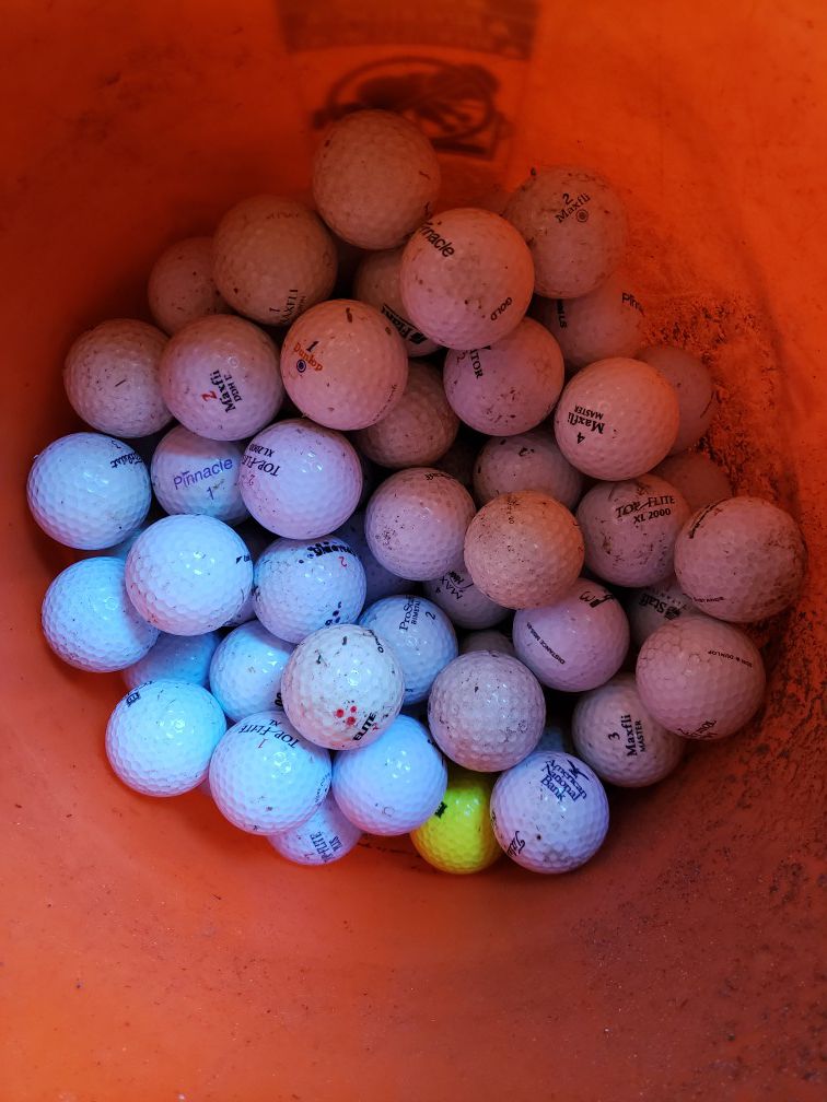 120 miscellaneous golf balls